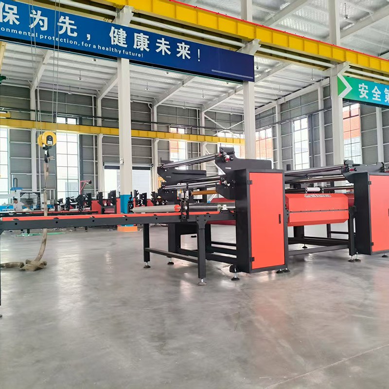 PVC-Folienlaminiermaschine für WPC-Wandplatten