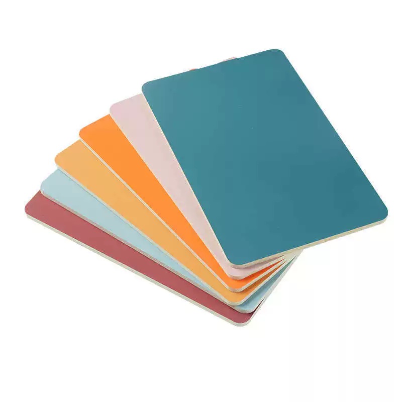 Täfelung aus Bambusfaser mit Hautgefühl