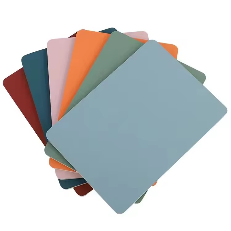 Anti-Kollisions-Wandplatte mit Hautfüllung